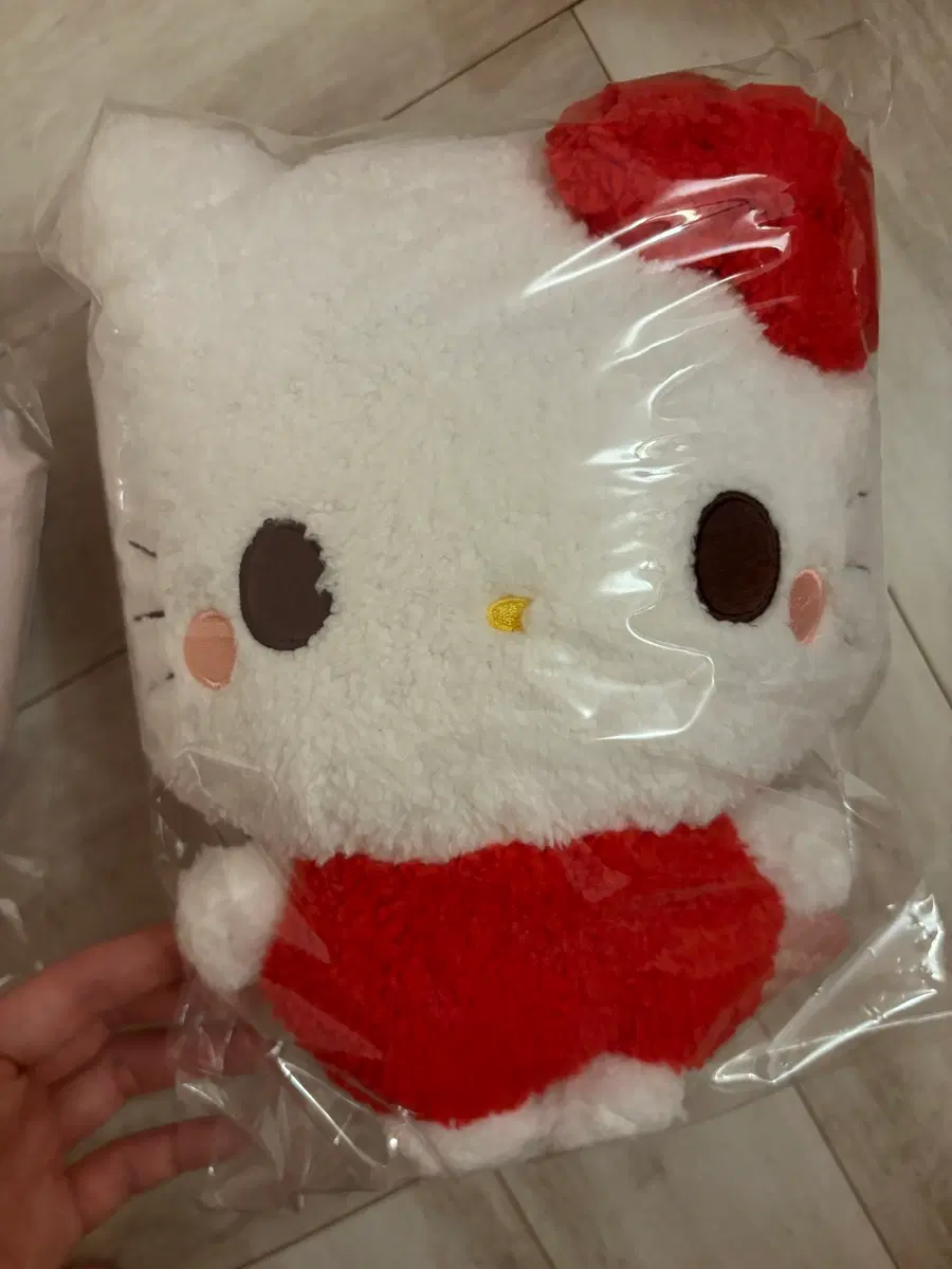 산리오 헬로키티 모코미 누이