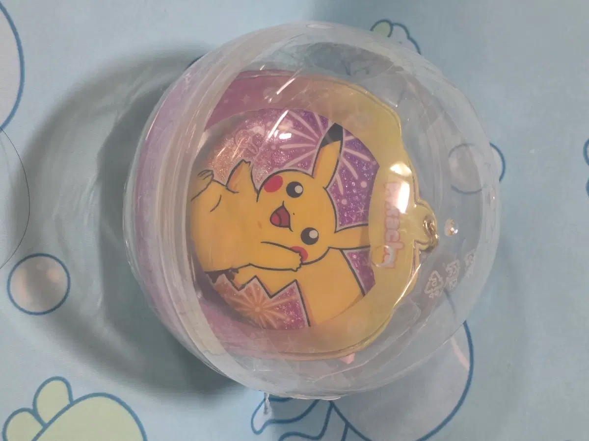 부산 포켓몬 팝업 느긋느긋 바캉스 캔뱃지 부채키링 컬렉션 피카츄