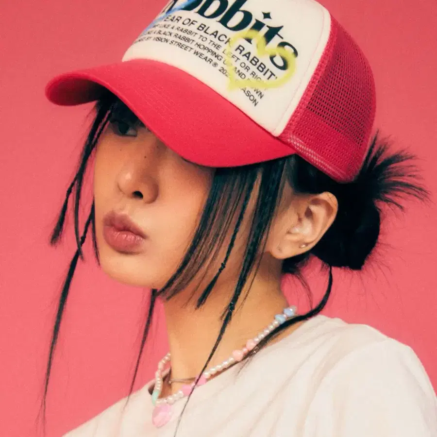 비전스트릿웨어 Rabbit Trucker Cap Magenta 트러커 캡 모자