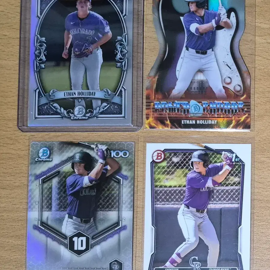 MLB 탑스 바우만크롬 에단 홀리데이 카드 4장랏 판매합니다.