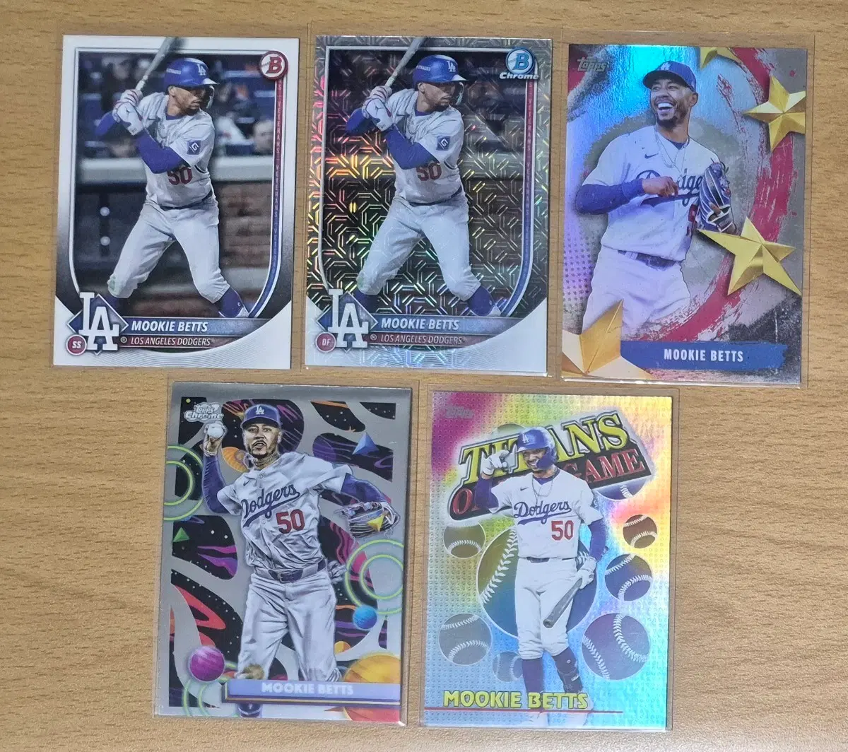 MLB 탑스, 바우만크롬 LA다저스 무키 베츠 카드 5장랏 판매합니다.