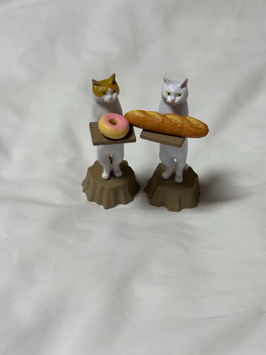 네코라보 가챠 빵 도넛 바게트