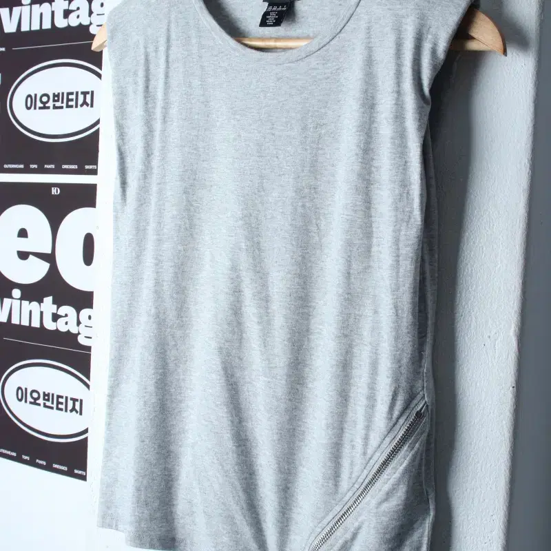 W(2XS-S) DKNY 디케이앤와이 도나카란 반팔 티셔츠-H35951