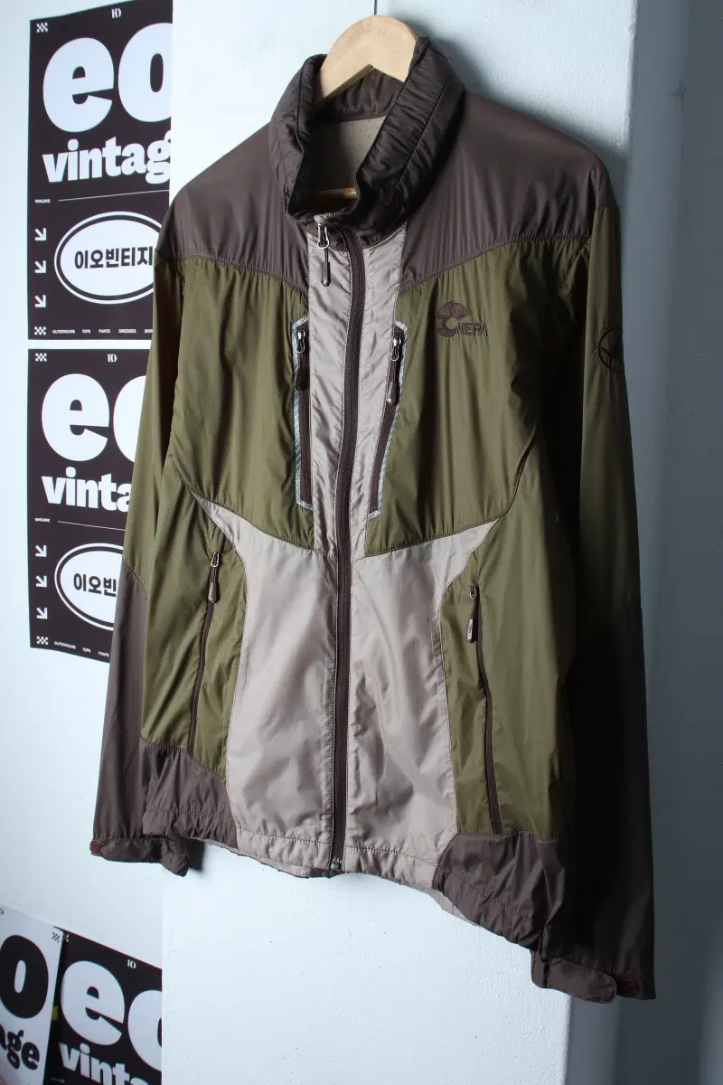 (L-XL) 네파 집업 바람막이 점퍼자켓 기능성 경량 등산-H35970