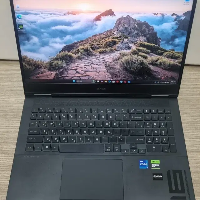 [117만]HP 오멘 16 게이밍 노트북 (i7-13700hx, RTX4060, TGP140W) WF0093TX