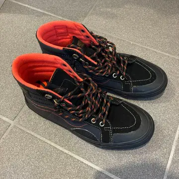 반스 스피트파이어 콜라보 VANS SPITFIRE 스니커즈