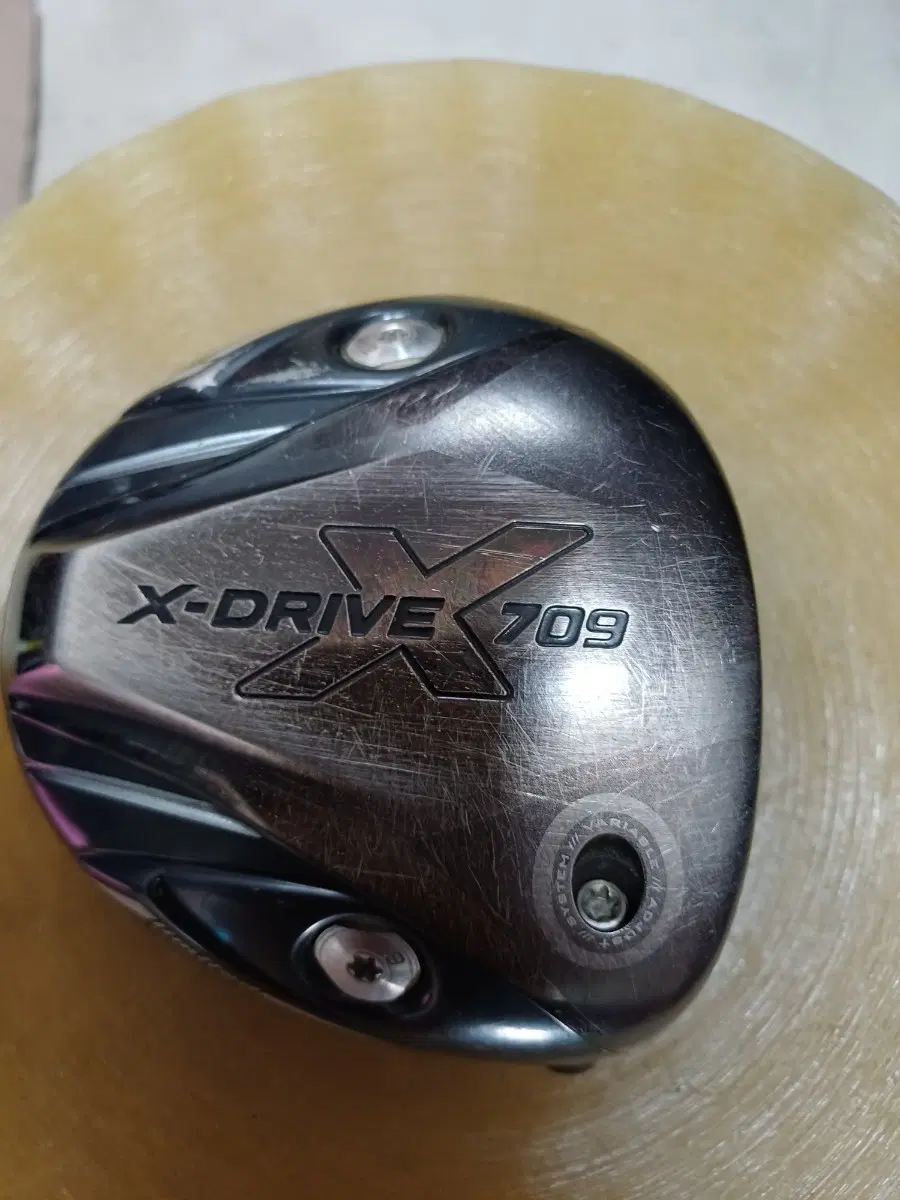 투어스테이지 XDRIVE 709 드라이버 헤드