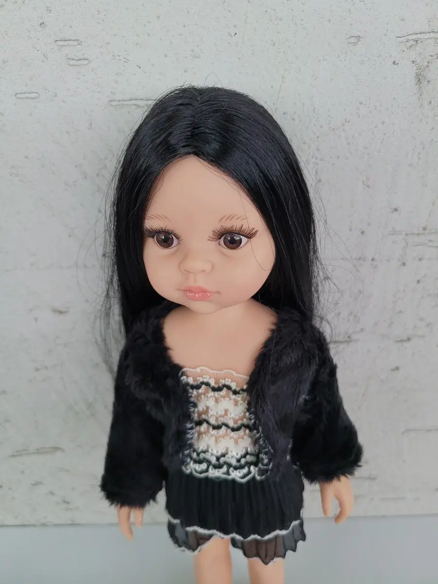 파올라레이나 인형 블랙 퍼코트
