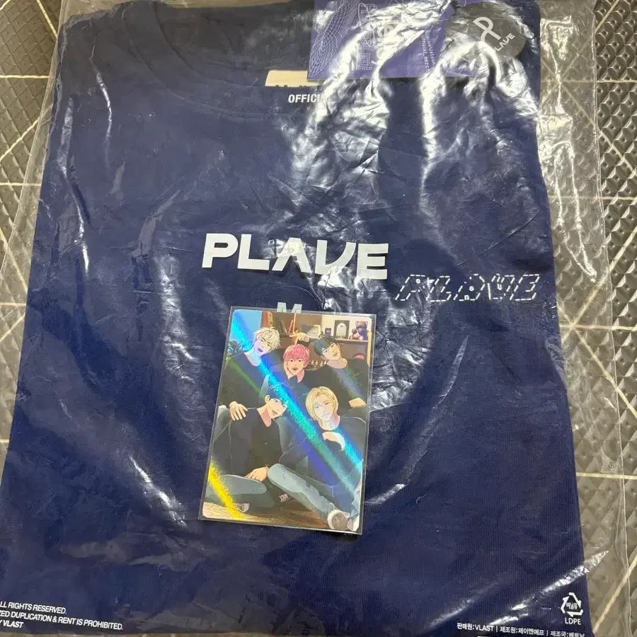 PLAVE fan con T-shirt Blue M sealed | Bunjang Global