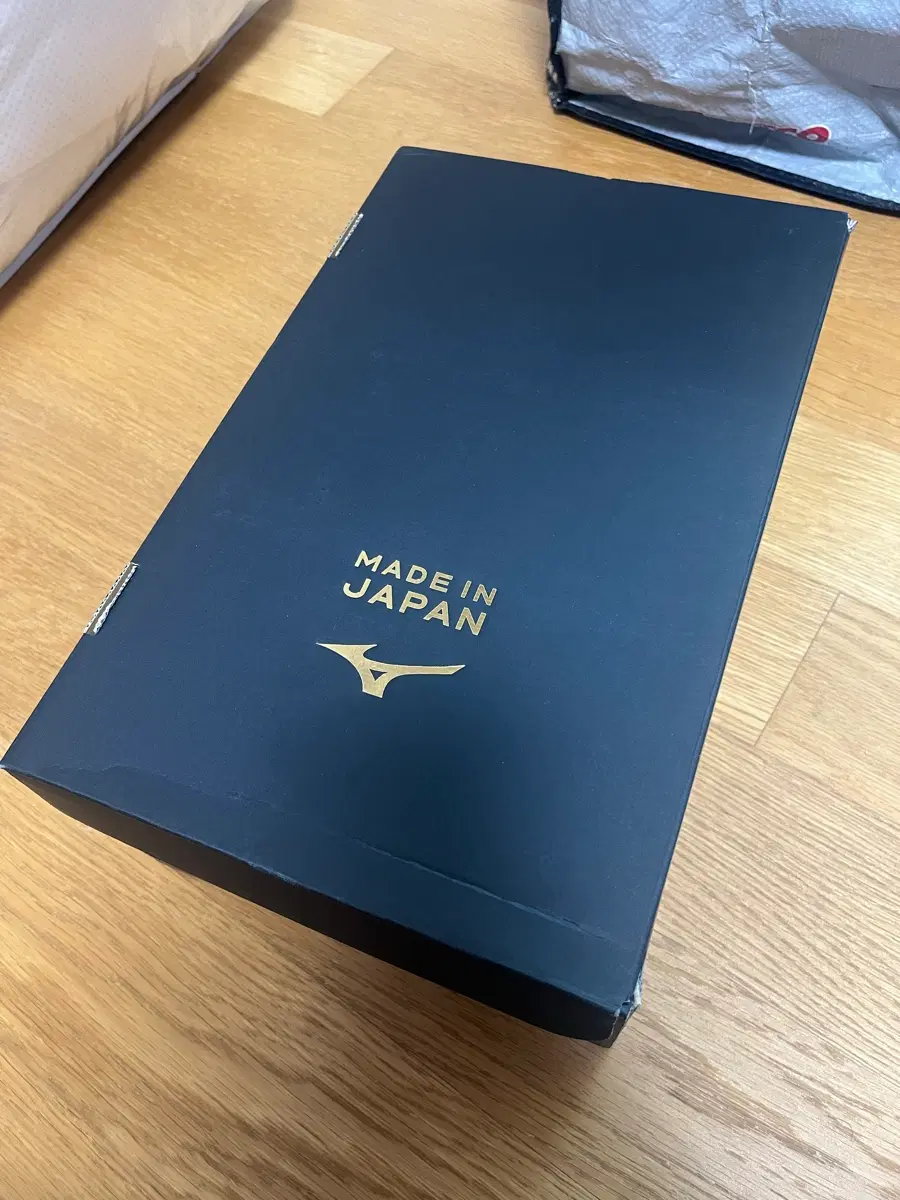 미즈노 피니셔 로우