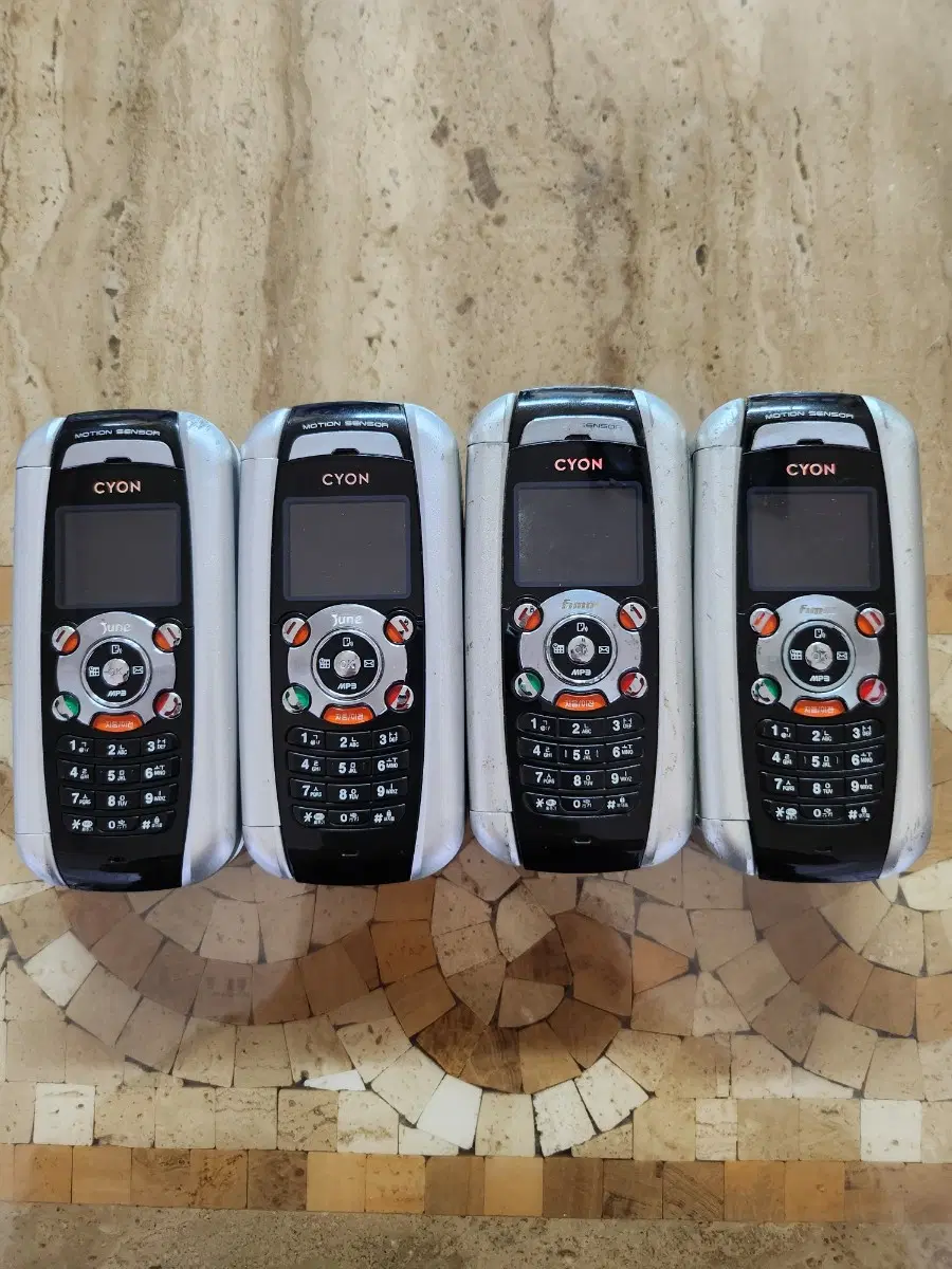 올드폰 엘지 sv360/kv3600 희귀 게임폰