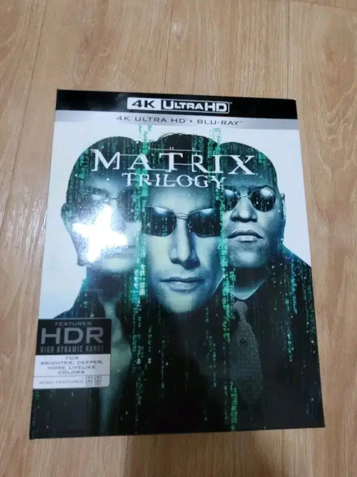 4K 블루레이 매트릭스 트릴로지 콜렉션 9disc 팝니다.