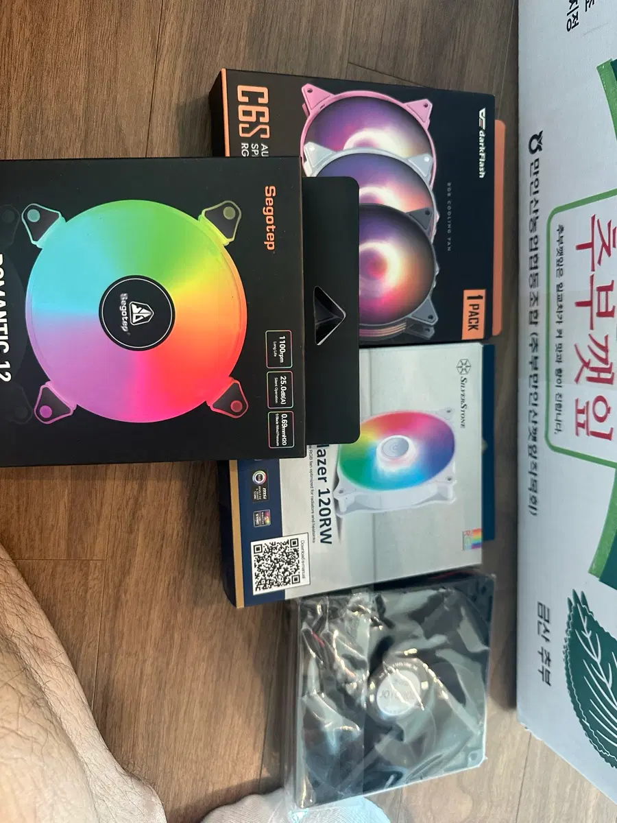 Segotep ROMANTIC 12 RGB 쿨링팬 14개팔아요 급처