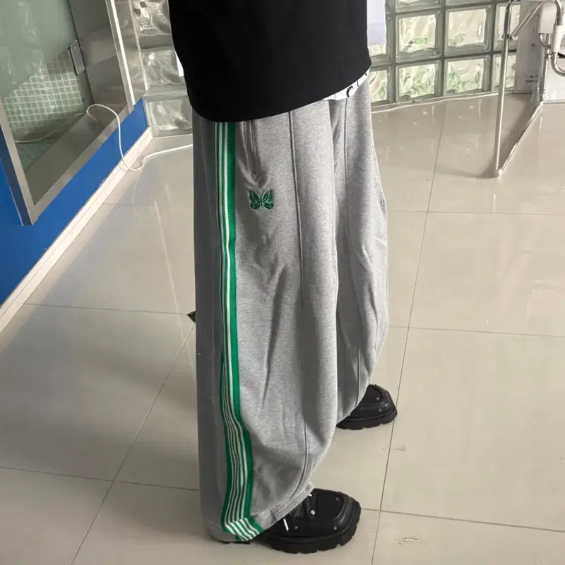 Needles 니들스 X LHP HD track pant cotton
