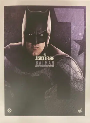 HOTTOYS MOVIE MASTERPIECE BATMAN / DELUXE VERSION MMS456
