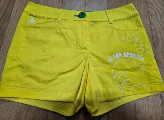 르꼬끄 스포르티브 골프 반바지 옐로우