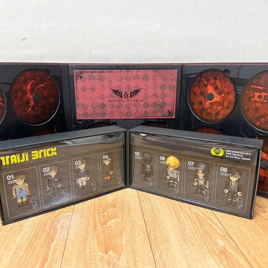 서태지 15주년 한정판 앨범/ TAIJI BRICK 20주년 한정판 DVD 피규어 세트