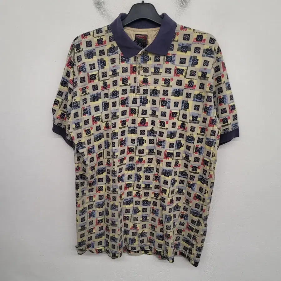 [105/XL] DUXBAK 네이티브 패턴 반팔 카라티 / USA