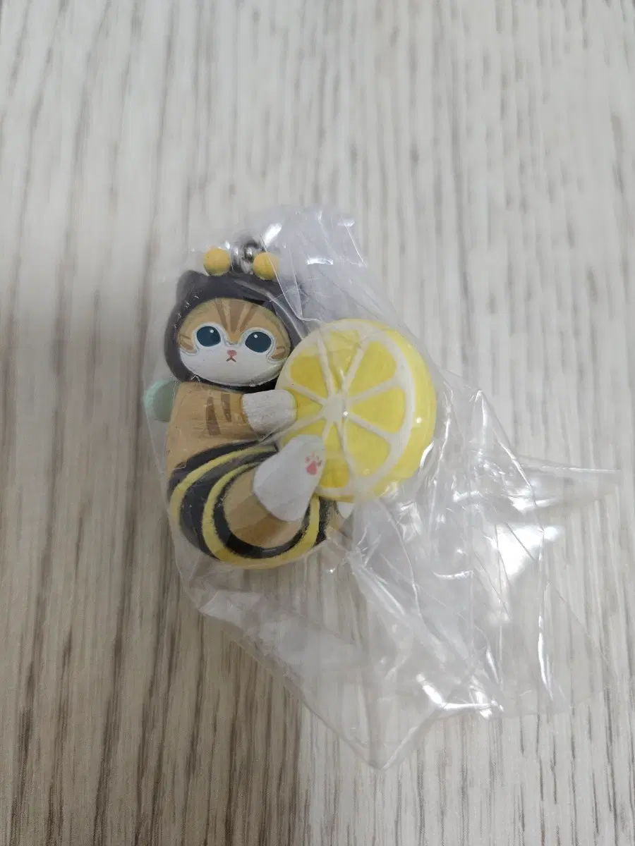 모프샌드 꿀벌냥 레몬 키링 가챠
