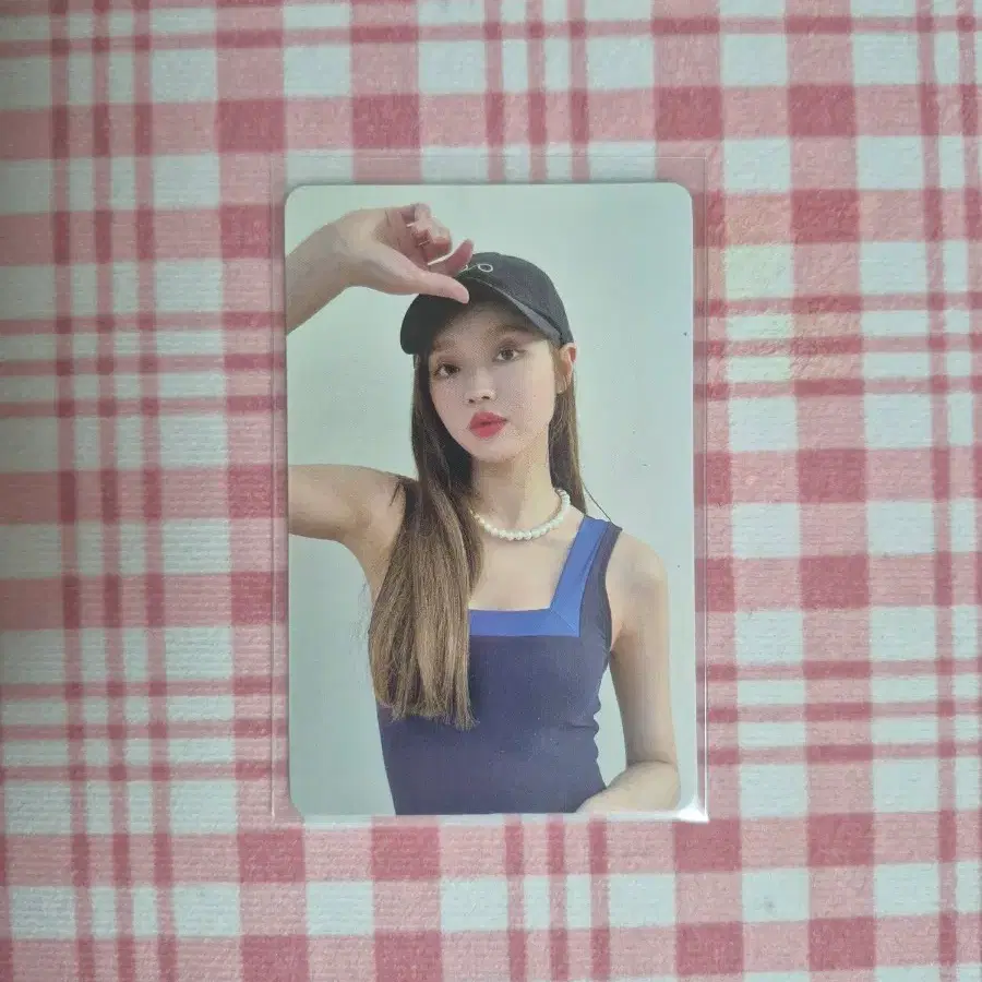 오마이걸 던던댄스 유아 포카