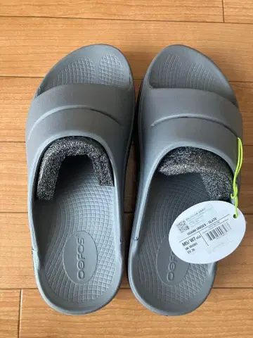 미사용 새상품 OOFOS 리커버리 샌들 슬레이트 24cm