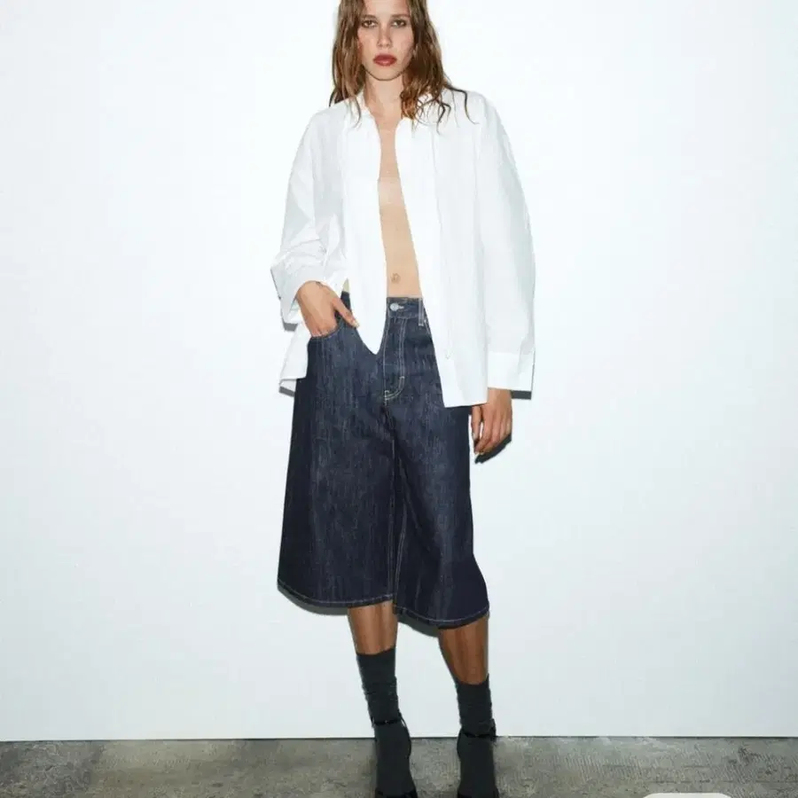 새제품 zara 자라 데님 청반바지 버뮤다팬츠 55!!