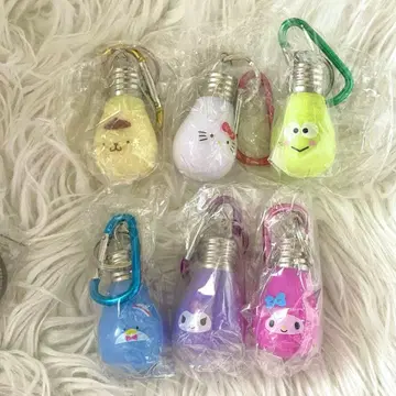 산리오 캐릭터즈 홋카이토 빛나는 전구 라이트 키링 6종 세트