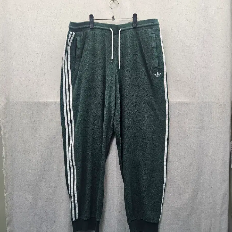 아디다스 부클 파이어버드 트랙 팬츠 2XL .380