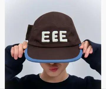 elldu EEE 자수 5패널 캡 브라운 x 블루