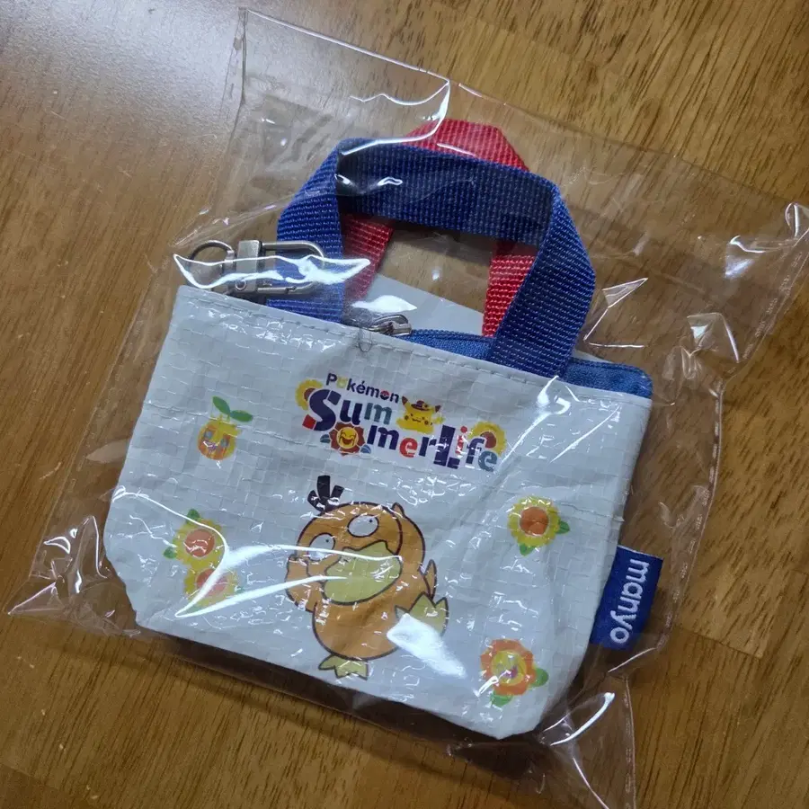 [포켓몬] 마녀공장 콜라보 고라파덕 미니백 키링