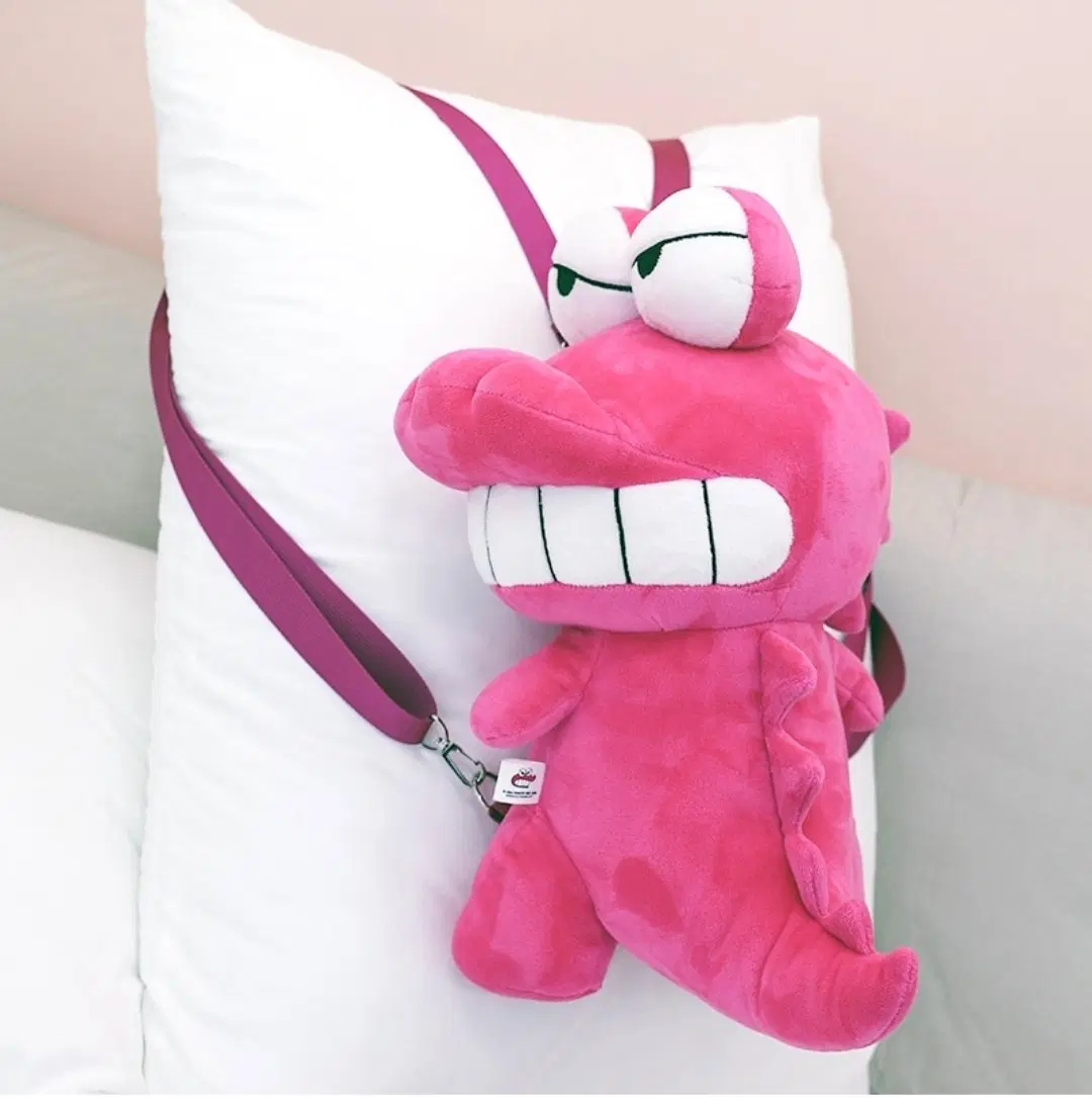 크레용신짱 짱구는못말려 와니야마 백팩 가방 분홍악어 35cm 인형 가방 누이
