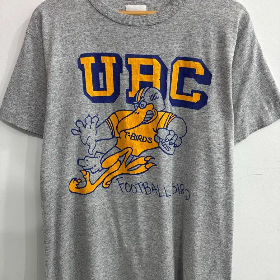90s UBC Football 싱글 스티치 티셔츠