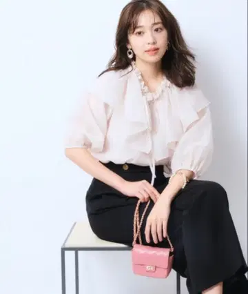 저스길리티 멀티웨이 오간 블라우스 아푸와이저 리셰