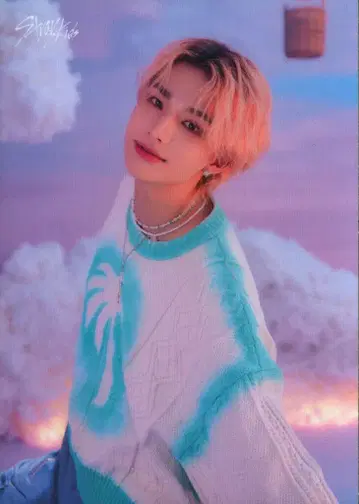 StrayKids 2023 5-STAR 현진 트레이딩 카드 4/10