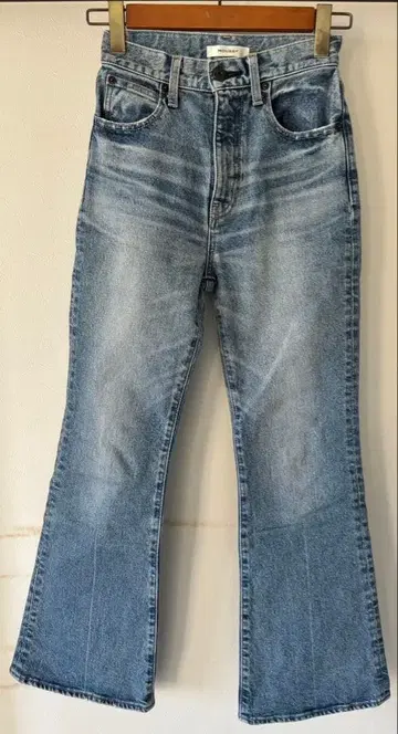 MOUSSY 블루 플레어 데님