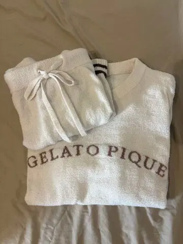 gelato pique 룸웨어 상하의 세트 제라피케 반팔
