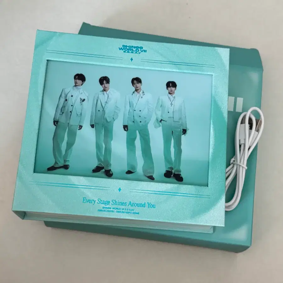 샤이니 에세이콘 무드램프등