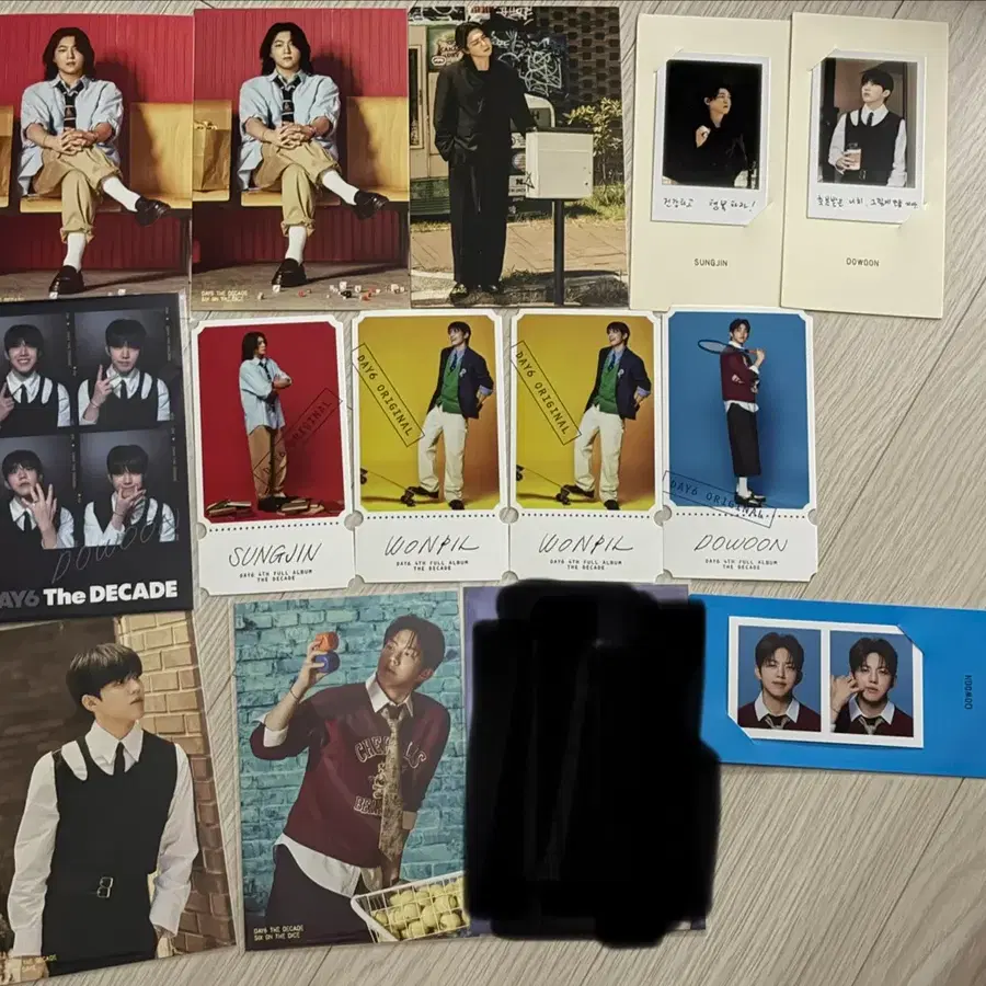 데이식스 더데케이드 앨범 구성품