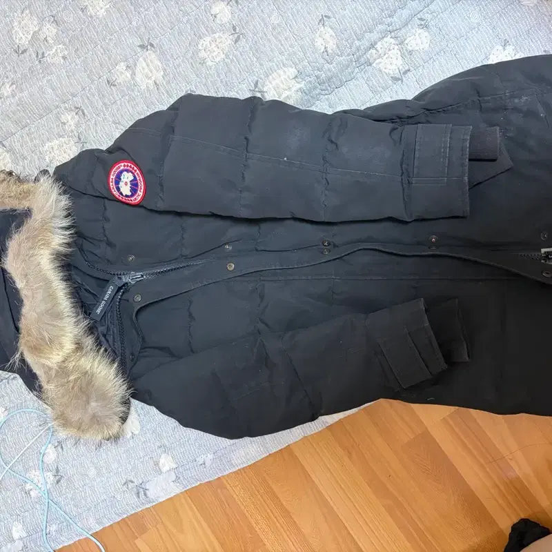 캐나다구스 여성롱패딩