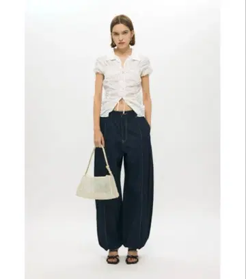 MOUSSY 마우지 PIN TUCK COCOON STRAIGHT