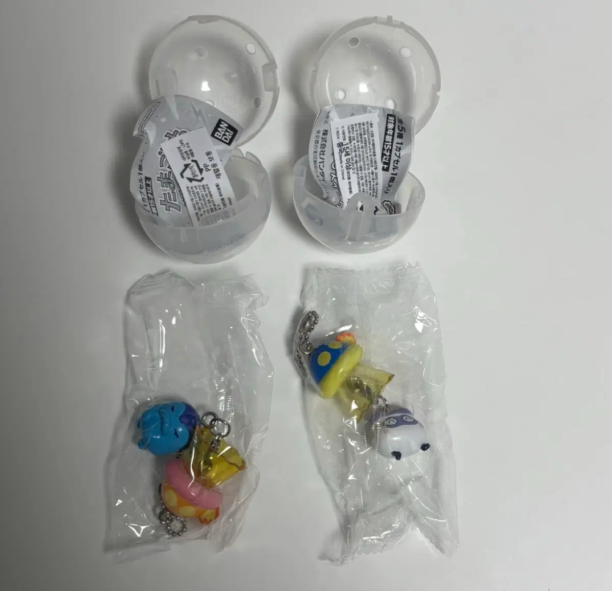 반다이 다마고치 UFO 스윙 가챠 일괄 (긴기로치,마스크치)