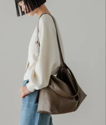 LOWRYS FARM 턴 핸들 BAG 브라운