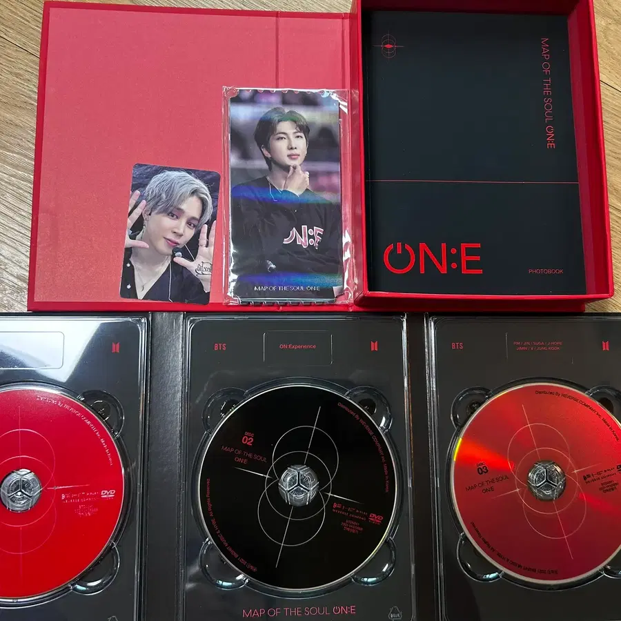 2020 BTS MAP OF THE SOUL ON:E DVD - 지민 포카