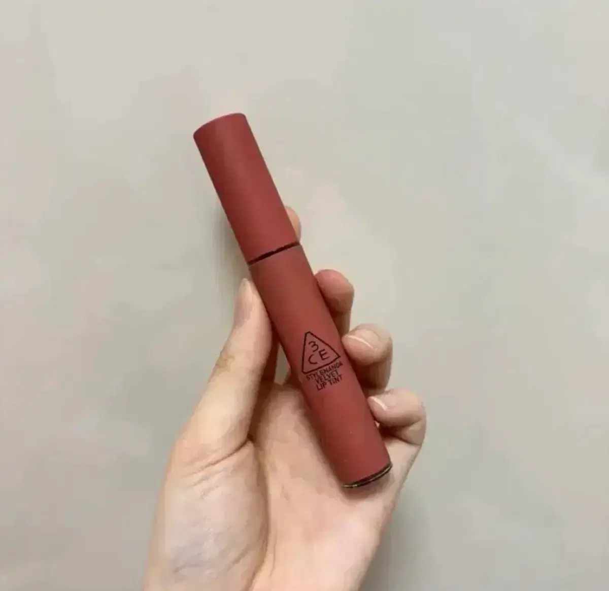 3ce 쓰리씨이 벨벳 립틴트 고잉라이트