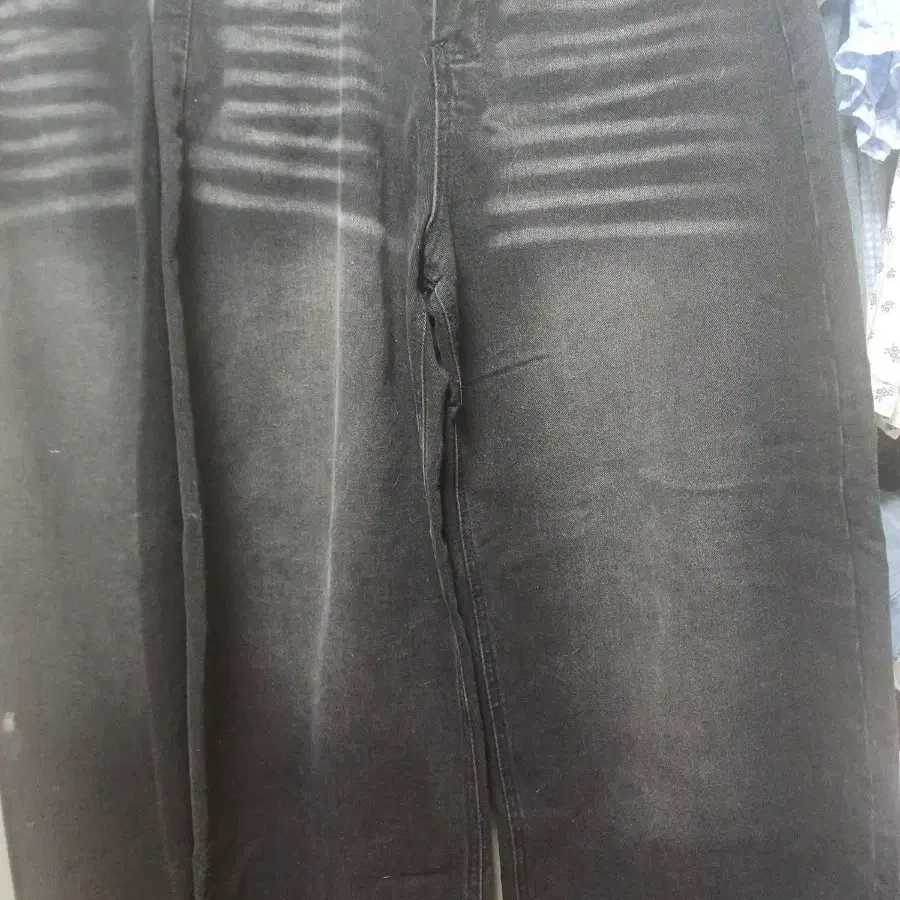 자수 흑청바지