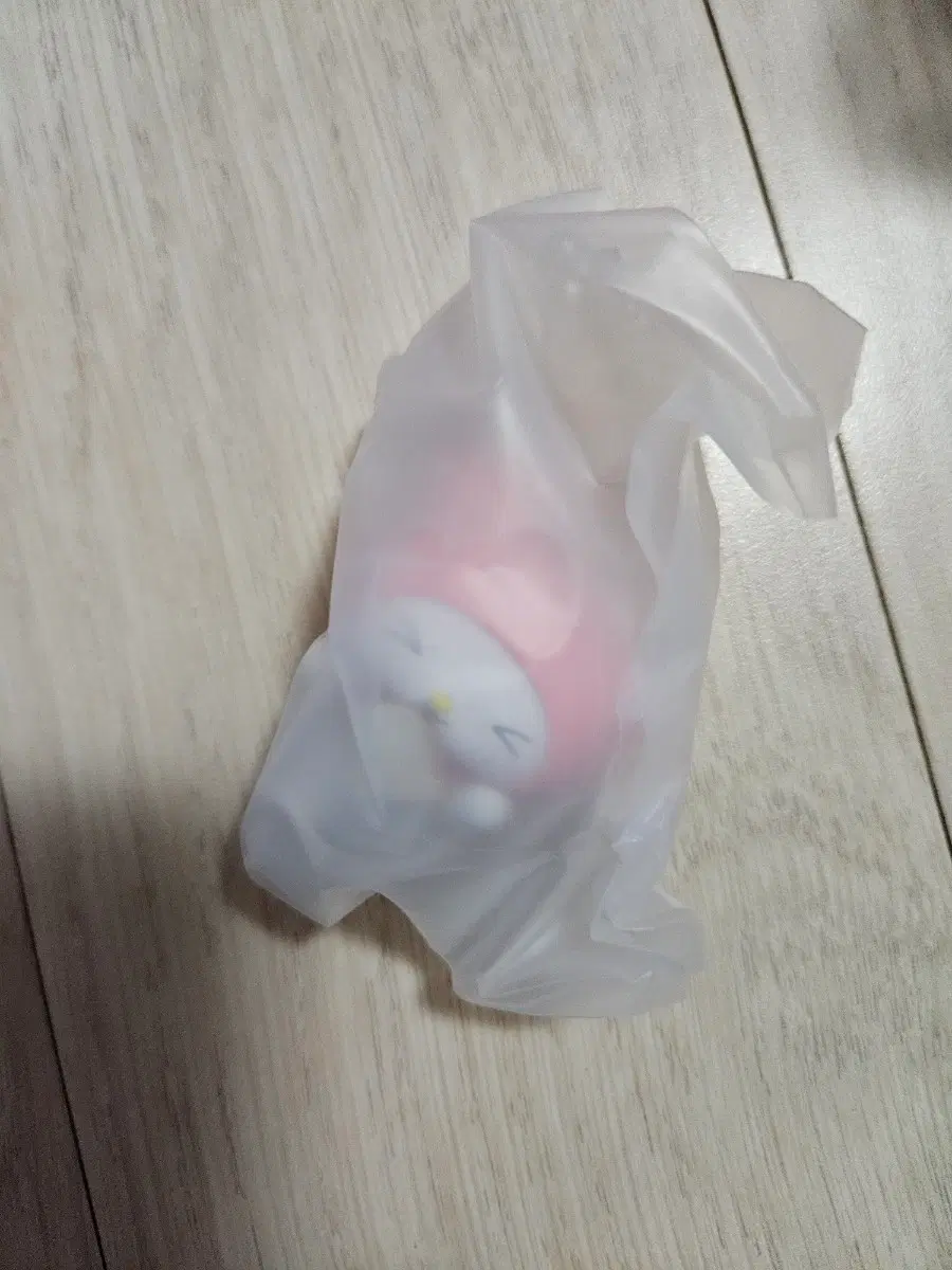 마이멜로디 식빵 가챠