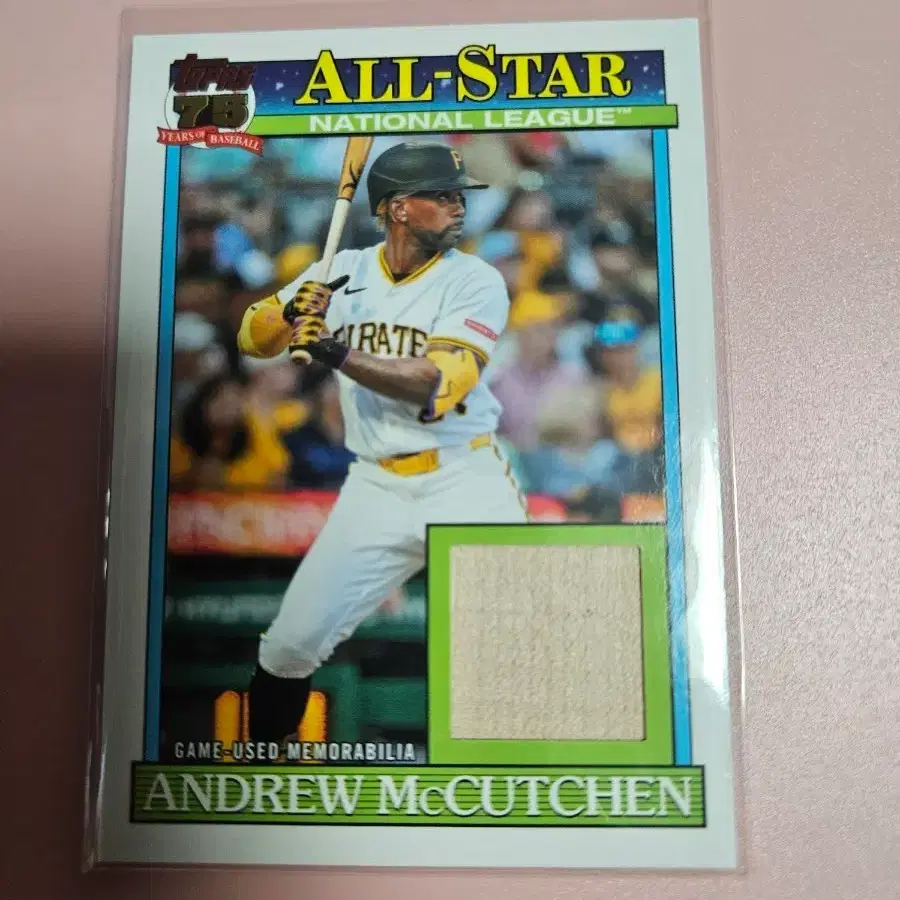 피츠버그)앤드류 맥커친 2026 Topps 배트 카드