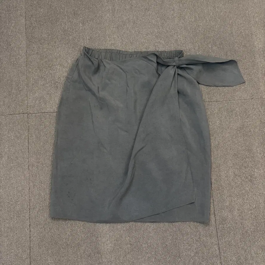 A LINE ANNE KLEIN 우먼스 실크 랩 스커트