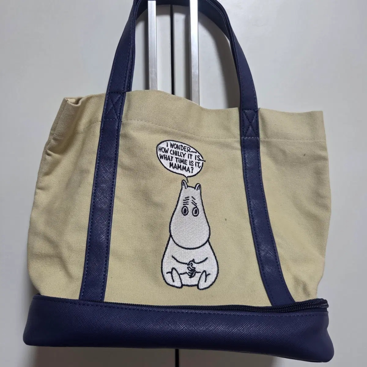 고전 만화 인형 캐릭터 굿즈 빈티지 토이 하마 무민 캐릭터 캔버스 토트백 네이비 에코백 가방