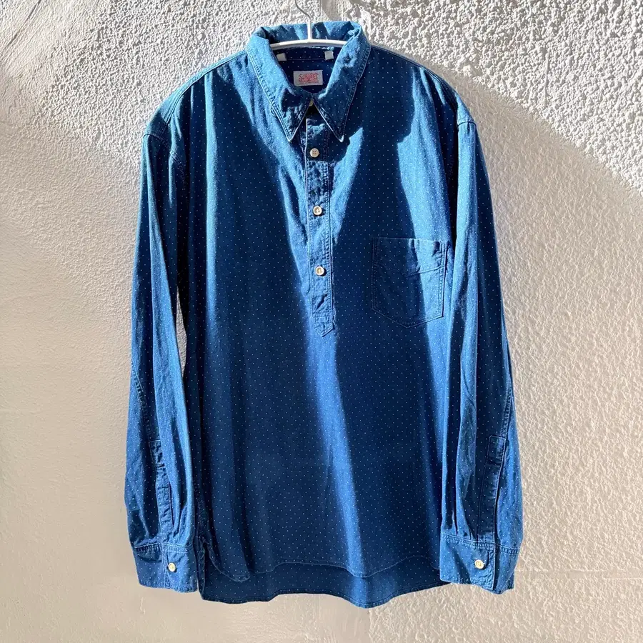 Levi's Vintage Clothing (LVC) 1920's Sunset Shirt.
